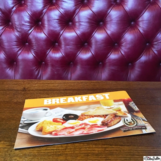 Day 10 - Lucky - Breakfast at Hungry Horse in a Red Plush Quilted Leather Booth - Photo-a-Day - January 2016 at www.elistonbutton.com - Eliston Button - That Crafty Kid – Art, Design, Craft and Adventure.